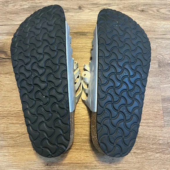 Birkenstock Granada Silver Snakeskin Print Sandals Size 40 Size 9 - Picture 6 of 7